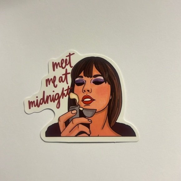 ⚪️Taylor Swift “Meet Me At Midnight” Vinyl Sticker - Picture 1 of 1